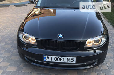 Хэтчбек BMW 1 Series 2011 в Киеве