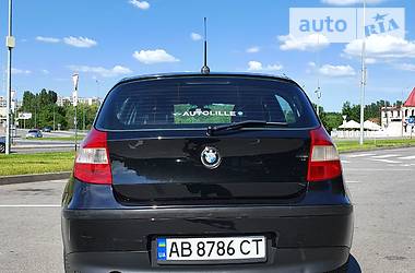 Хэтчбек BMW 1 Series 2004 в Киеве