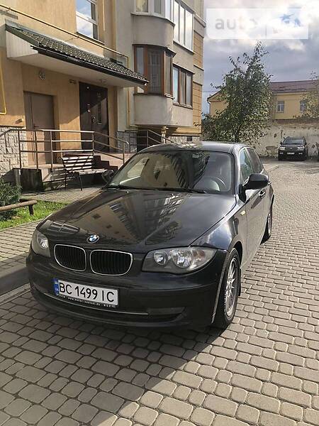 Хетчбек BMW 1 Series 2011 в Львові