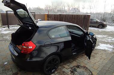 Хэтчбек BMW 1 Series 2007 в Львове