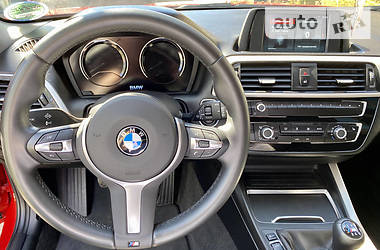 BMW 1 Series 2019