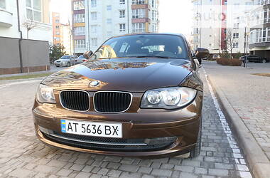Хэтчбек BMW 1 Series 2011 в Ивано-Франковске