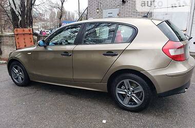 Хэтчбек BMW 1 Series 2005 в Запорожье