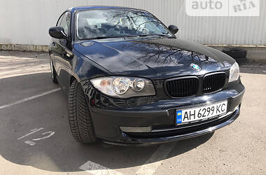 Хэтчбек BMW 1 Series 2011 в Киеве