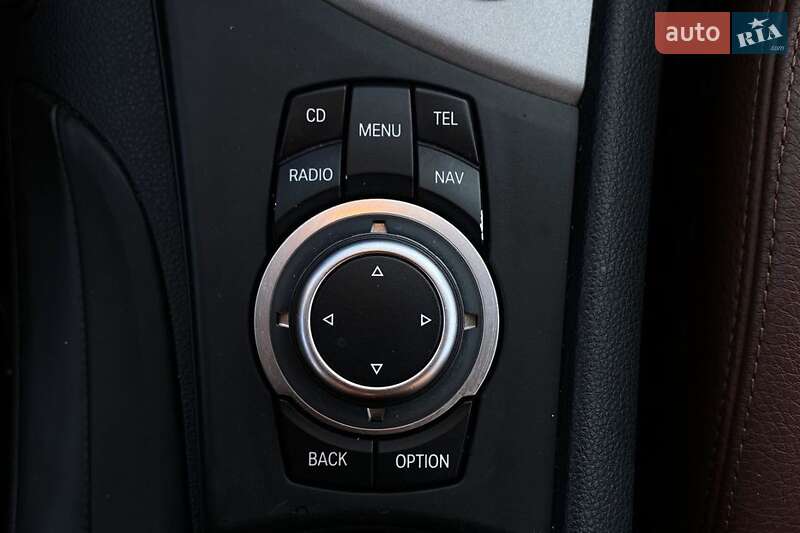 Хетчбек BMW 1 Series 2010 в Києві