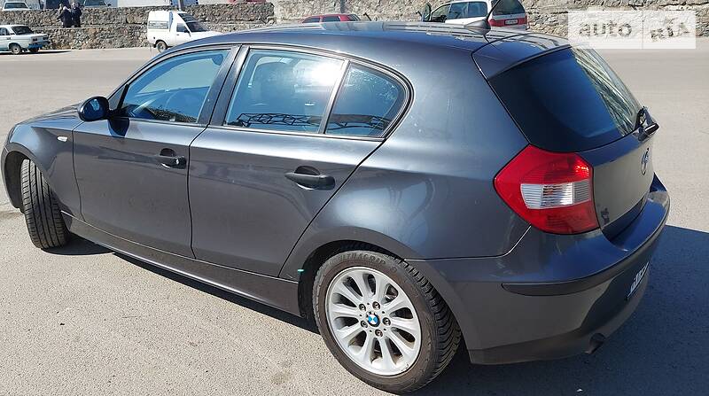 Хетчбек BMW 1 Series 2006 в Білій Церкві