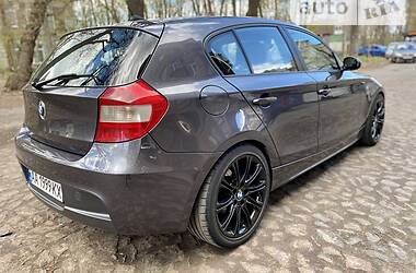 Хэтчбек BMW 1 Series 2005 в Киеве