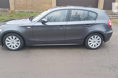 Хэтчбек BMW 1 Series 2005 в Виннице