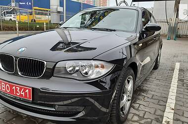 Хэтчбек BMW 1 Series 2008 в Одессе