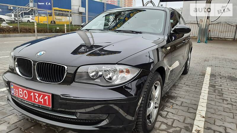 Хетчбек BMW 1 Series 2008 в Одесі