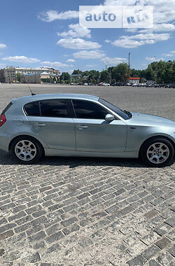 Хэтчбек BMW 1 Series 2007 в Харькове