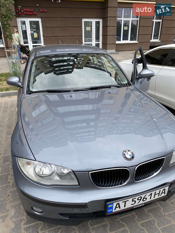 BMW 1 Series 2005