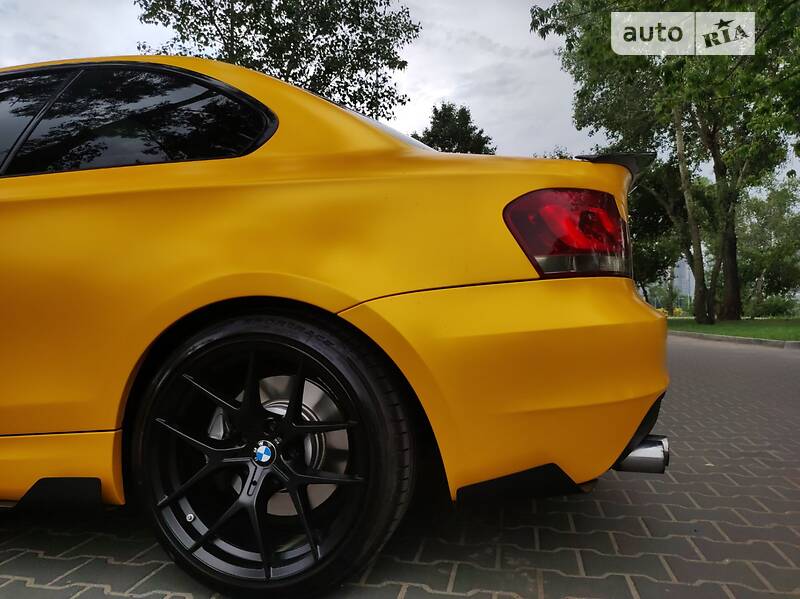 Купе BMW 1 Series 2012 в Хмельницком