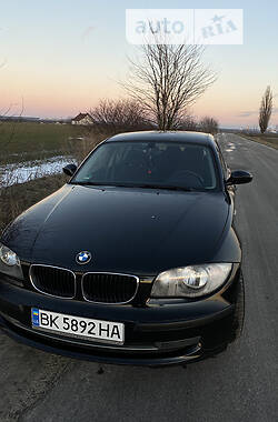 Хетчбек BMW 1 Series 2007 в Рівному