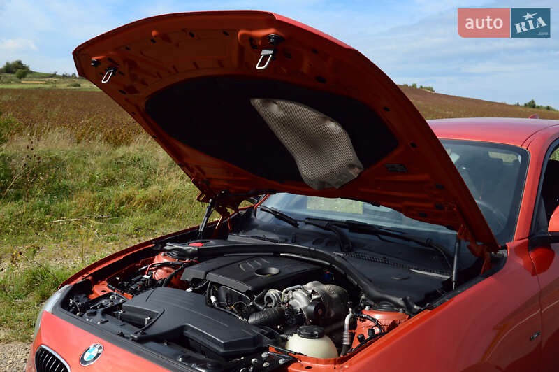 Хэтчбек BMW 1 Series 2012 в Львове