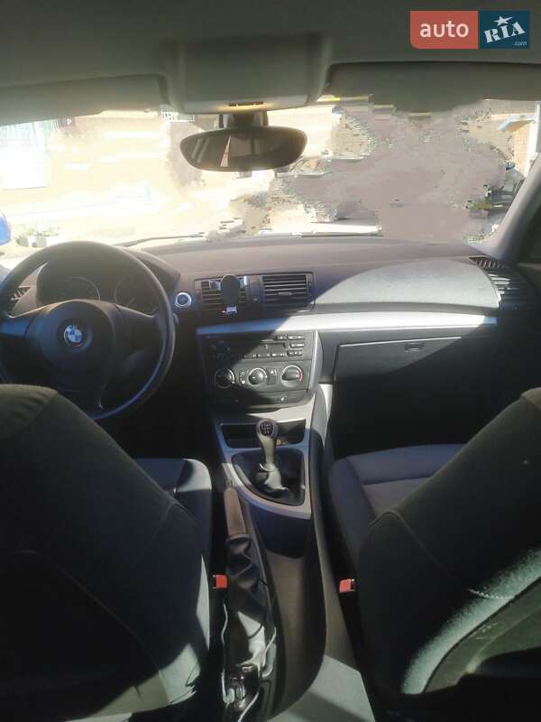 Хэтчбек BMW 1 Series 2005 в Полтаве фото 9 Хэтчбек BMW 1 Series 2005 в Полтаве