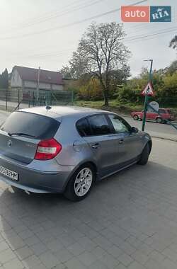 Хэтчбек BMW 1 Series 2004 в Ужгороде