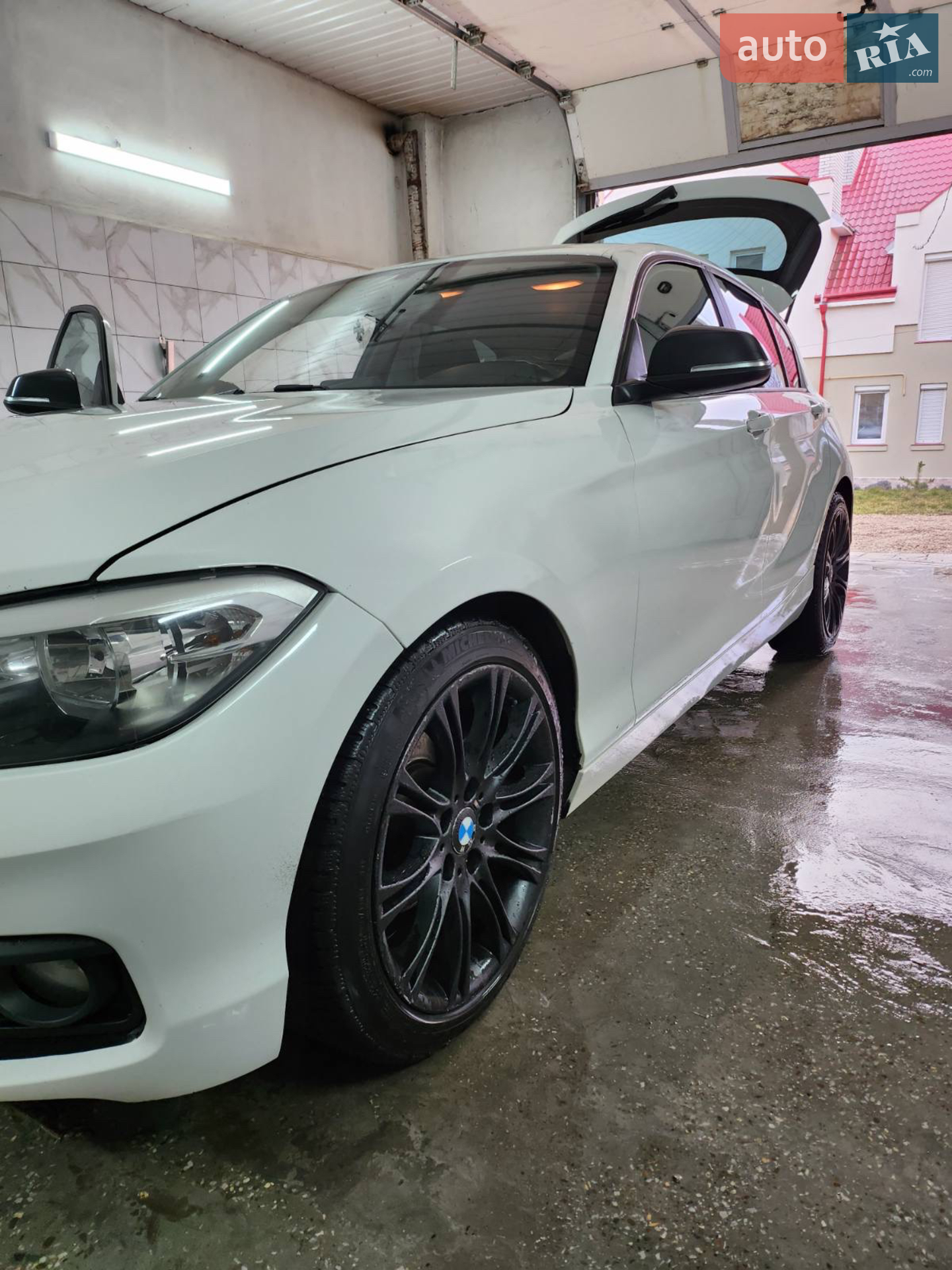 2017 BMW 1er - мініатюра 2