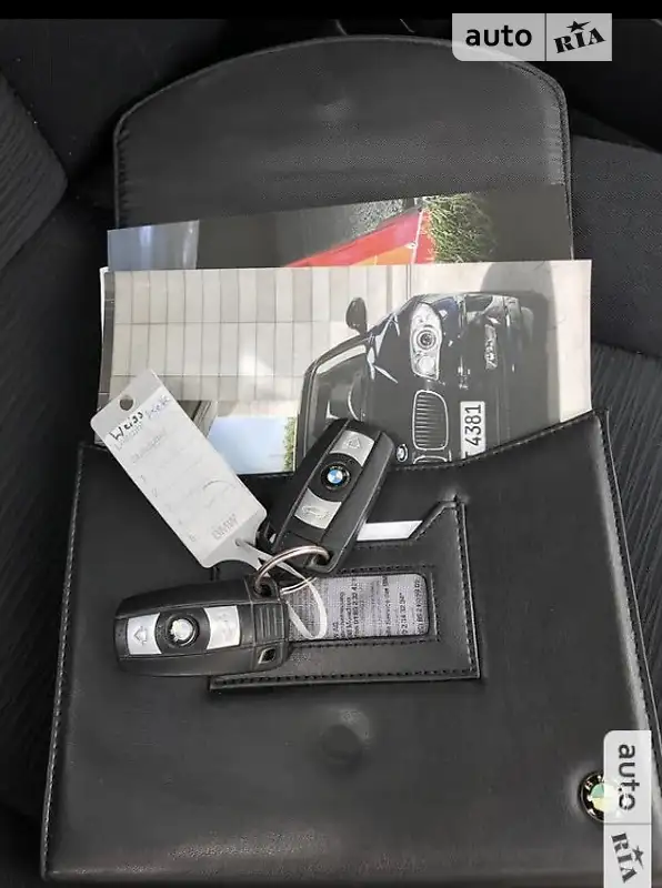Хэтчбек BMW 1 Series 2010 в Херсоне документ