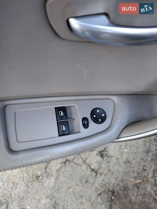 Хэтчбек BMW 1 Series 2006 в Львове