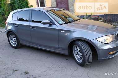 Хэтчбек BMW 1 Series 2009 в Костополе