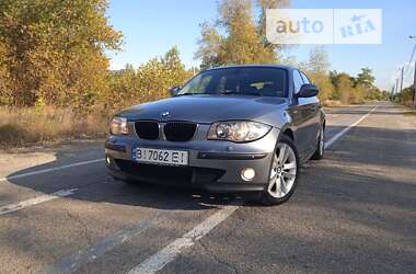 Хэтчбек BMW 1 Series 2010 в Днепре