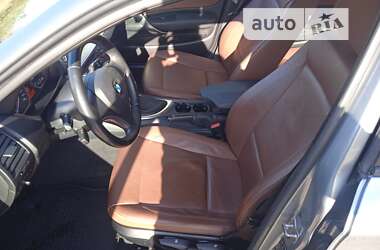 Хэтчбек BMW 1 Series 2010 в Днепре