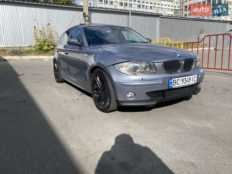 Хетчбек BMW 1 Series 2004 в Києві