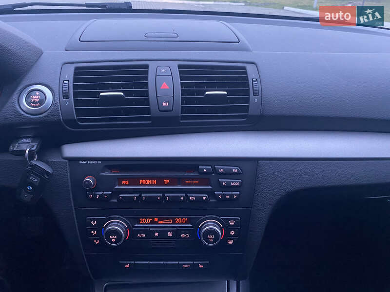 Хетчбек BMW 1 Series 2008 в Луцьку