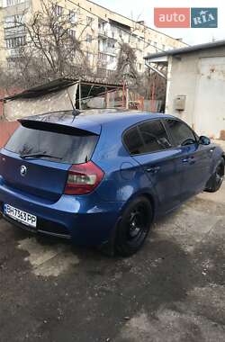 Хэтчбек BMW 1 Series 2006 в Раздельной