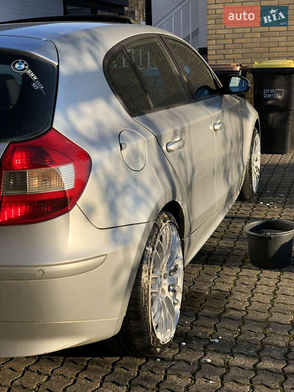 Хэтчбек BMW 1 Series 2006 в Черновцах фото 8 Хэтчбек BMW 1 Series 2006 в Черновцах