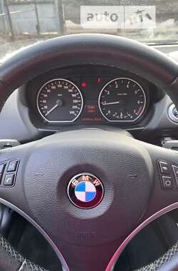 Хетчбек BMW 1 Series 2010 в Івано-Франківську