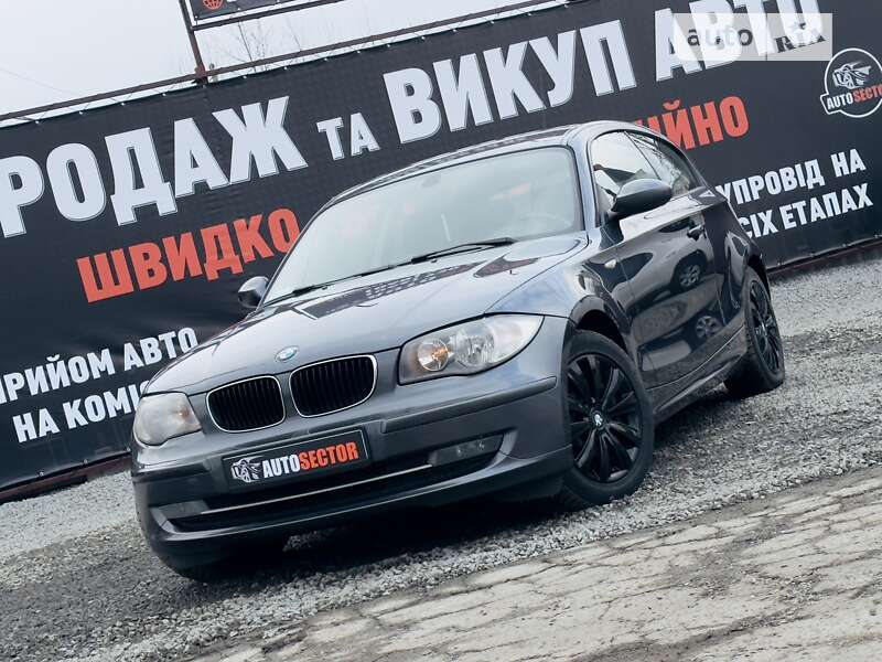 Хэтчбек BMW 1 Series 2008 в Харькове