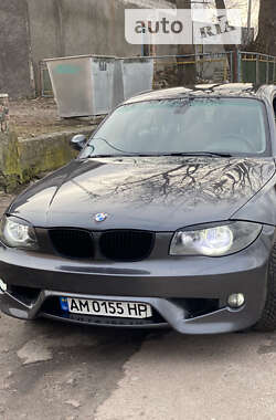 Хетчбек BMW 1 Series 2004 в Ємільчиному