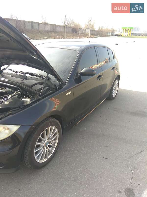 Хэтчбек BMW 1 Series 2005 в Харькове фото 7 Хэтчбек BMW 1 Series 2005 в Харькове