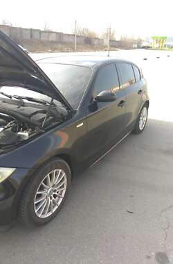 Хэтчбек BMW 1 Series 2005 в Харькове