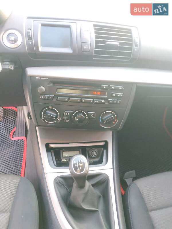 Хэтчбек BMW 1 Series 2005 в Харькове фото 9 Хэтчбек BMW 1 Series 2005 в Харькове