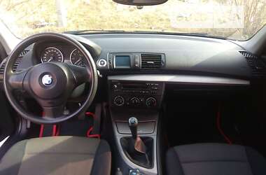 Хэтчбек BMW 1 Series 2005 в Харькове