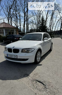 Хэтчбек BMW 1 Series 2008 в Киеве