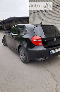 Купе BMW 1 Series 2011 в Харькове
