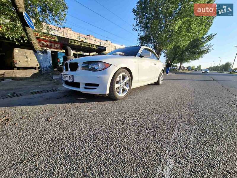 Купе BMW 1 Series 2010 в Днепре фото 5 Купе BMW 1 Series 2010 в Днепре