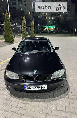 Хэтчбек BMW 1 Series 2005 в Ровно