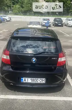BMW 1 Series 2005