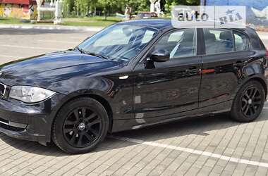 Хэтчбек BMW 1 Series 2010 в Луцке