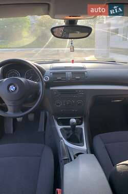 Хэтчбек BMW 1 Series 2009 в Белой Церкви