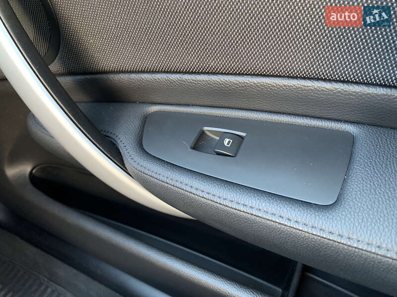 Хэтчбек BMW 1 Series 2007 в Харькове фото 25 Хэтчбек BMW 1 Series 2007 в Харькове