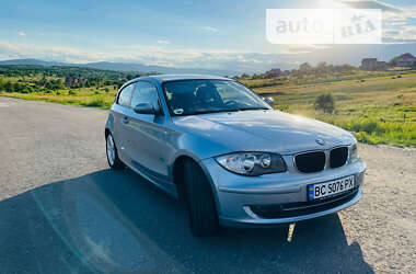 Хэтчбек BMW 1 Series 2009 в Львове