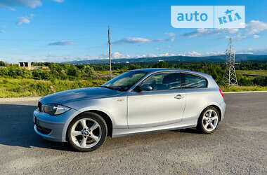 Хэтчбек BMW 1 Series 2009 в Львове