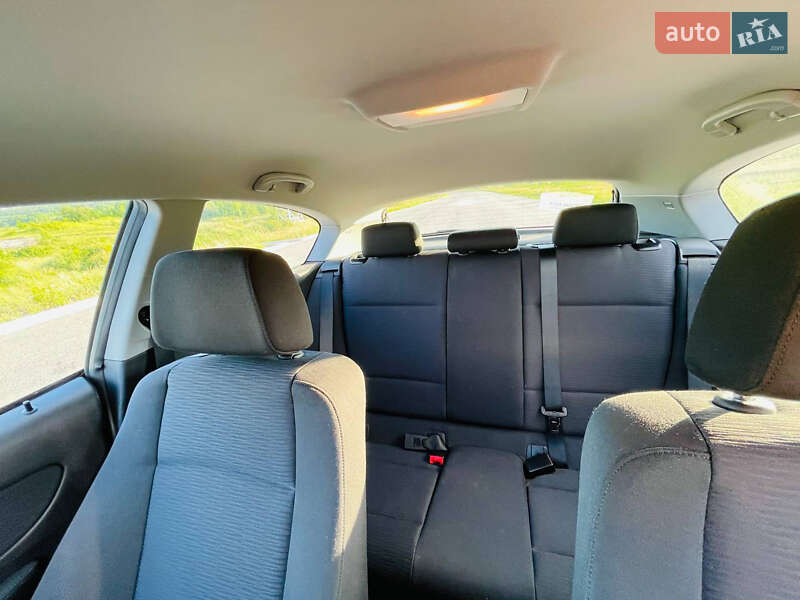 Хетчбек BMW 1 Series 2009 в Дрогобичі фото 13 Хетчбек BMW 1 Series 2009 в Дрогобичі