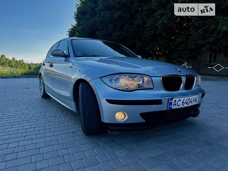 Хэтчбек BMW 1 Series 2004 в Луцке